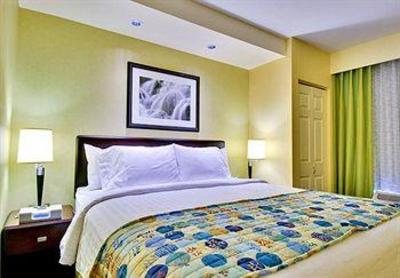 фото отеля SpringHill Suites Corona Riverside