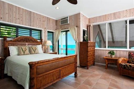 фото отеля Sunset Point Oceanfront Villa