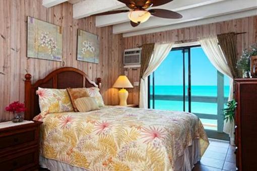 фото отеля Sunset Point Oceanfront Villa