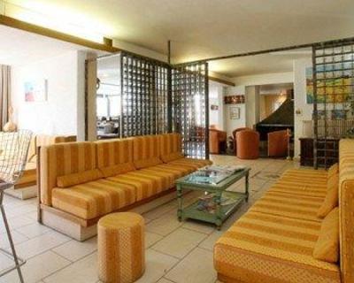 фото отеля Logis Beau Site