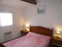 Holiday House Les Cistes Roses