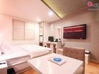 фото отеля B & B Motel