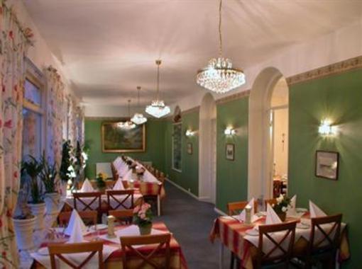 фото отеля Sjobo Gastgifvaregard