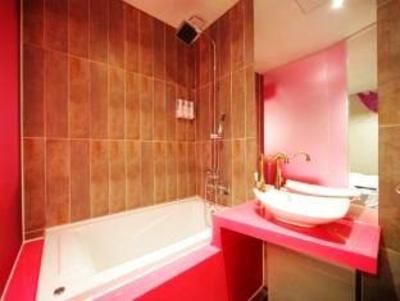 фото отеля Hotel Pop Guri