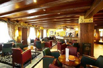 фото отеля Ski Plaza Hotel