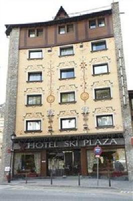 фото отеля Ski Plaza Hotel