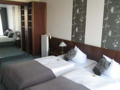 фото отеля Parkhotel Rheydt