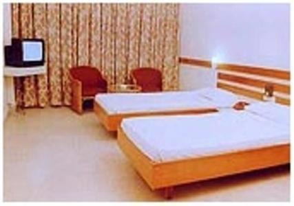фото отеля Hotel Poonja International