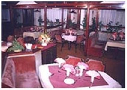 фото отеля Hotel Poonja International