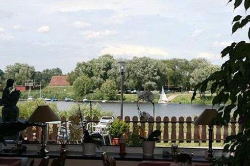 фото отеля Hotel Seeblick garni