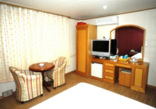 фото отеля New Korea Tourist Hotel