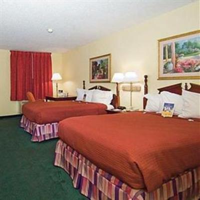 фото отеля Northeast College Inn Booneville