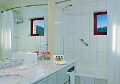фото отеля Four Points Hotel Providencia