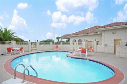 фото отеля Best Western Executive Inn El Campo
