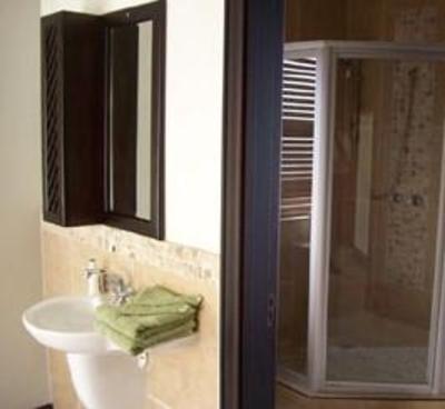 фото отеля Tuscan View Guest House Amanzimtoti