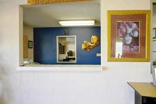 фото отеля Americas Best Value Inn Heflin (Alabama)