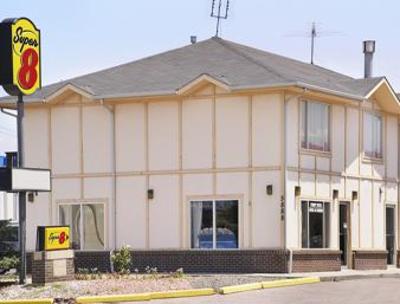 фото отеля Super 8 Denver I25 & 58th Ave.