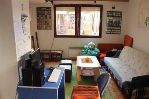 фото отеля Sunny Lake Hostel