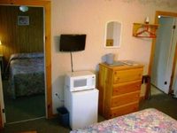 Isleview Motel and Cottages