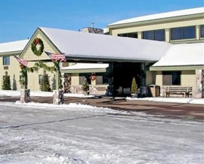 фото отеля AmericInn Lodge & Suites Calumet