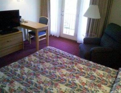 фото отеля Alpine Lodge & Suites