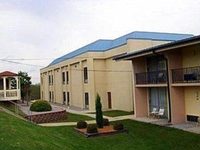 Alpine Lodge & Suites