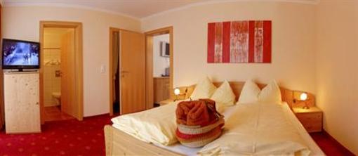 фото отеля Apartpension Julia