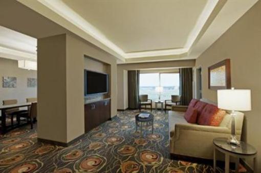 фото отеля Mystic Lake Casino Hotel
