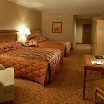 фото отеля Mystic Lake Casino Hotel