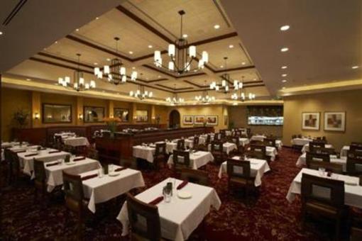 фото отеля Mystic Lake Casino Hotel