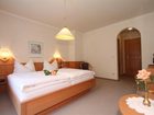 фото отеля Thermenpension Dorfcafe Guest House Unken