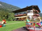 фото отеля Thermenpension Dorfcafe Guest House Unken