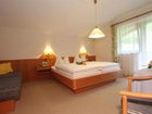 фото отеля Thermenpension Dorfcafe Guest House Unken