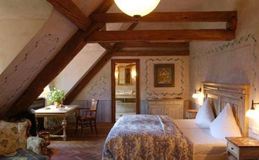 фото отеля Kurfurstliches Schlosshotel Weyberhofe Sailauf
