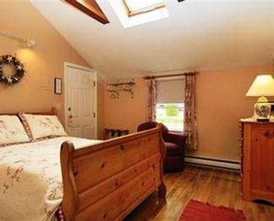 фото отеля Country Garden Inn Rowley