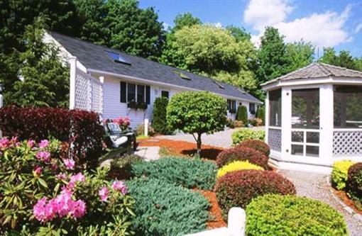 фото отеля Country Garden Inn Rowley