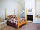 фото отеля Country Garden Inn Rowley