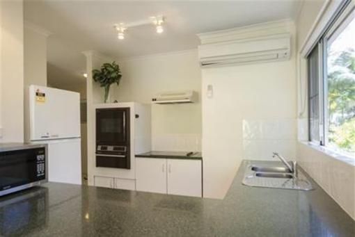 фото отеля Seascape Holidays - Driftwood Mantaray Apartment 16