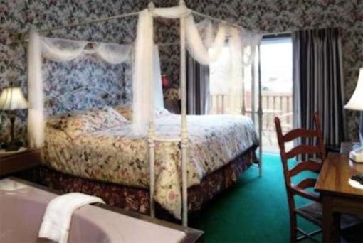 фото отеля Afton House Inn