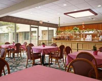 фото отеля Ramada Hazleton