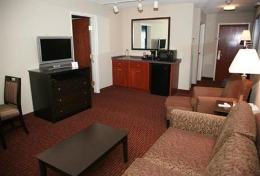 фото отеля Holiday Inn Express Fort Wayne-East (New Haven)
