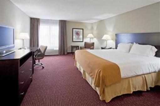 фото отеля Holiday Inn Express Fort Wayne-East (New Haven)