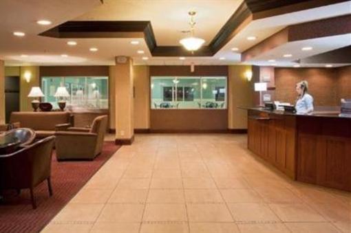 фото отеля Holiday Inn Express Fort Wayne-East (New Haven)