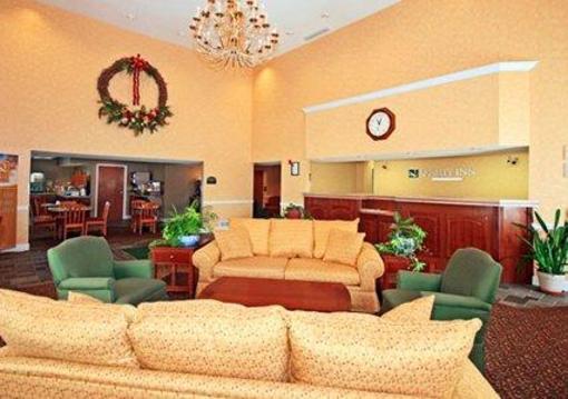 фото отеля Quality Inn Ripley (West Virginia)