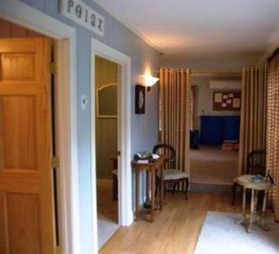 фото отеля Lamb and Lion Inn Barnstable