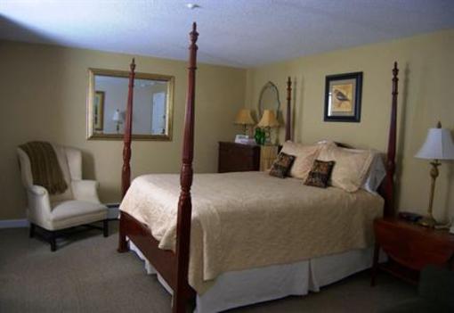 фото отеля Lamb and Lion Inn Barnstable