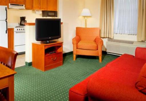 фото отеля Towneplace Suites Cleveland Westlake