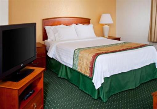 фото отеля Towneplace Suites Cleveland Westlake