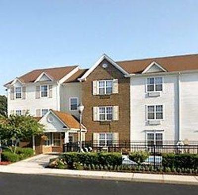 фото отеля Towneplace Suites Cleveland Westlake