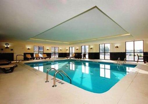 фото отеля Comfort Suites Byron